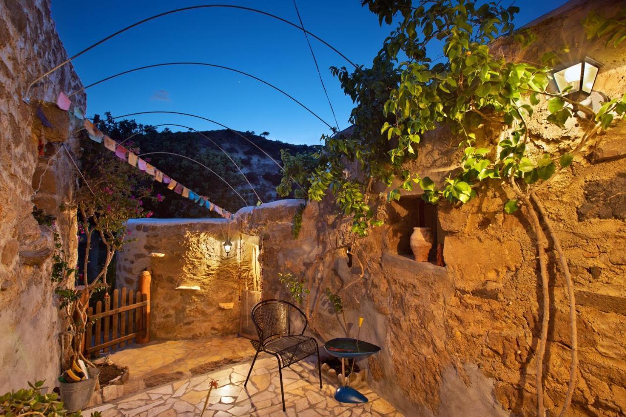 Natura Cottages Makrýgialos 外观 照片